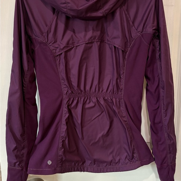 Lululemon Rush Hour Jacket - Picture 2 of 3